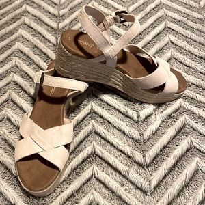TOMS Willow Platform Sandal